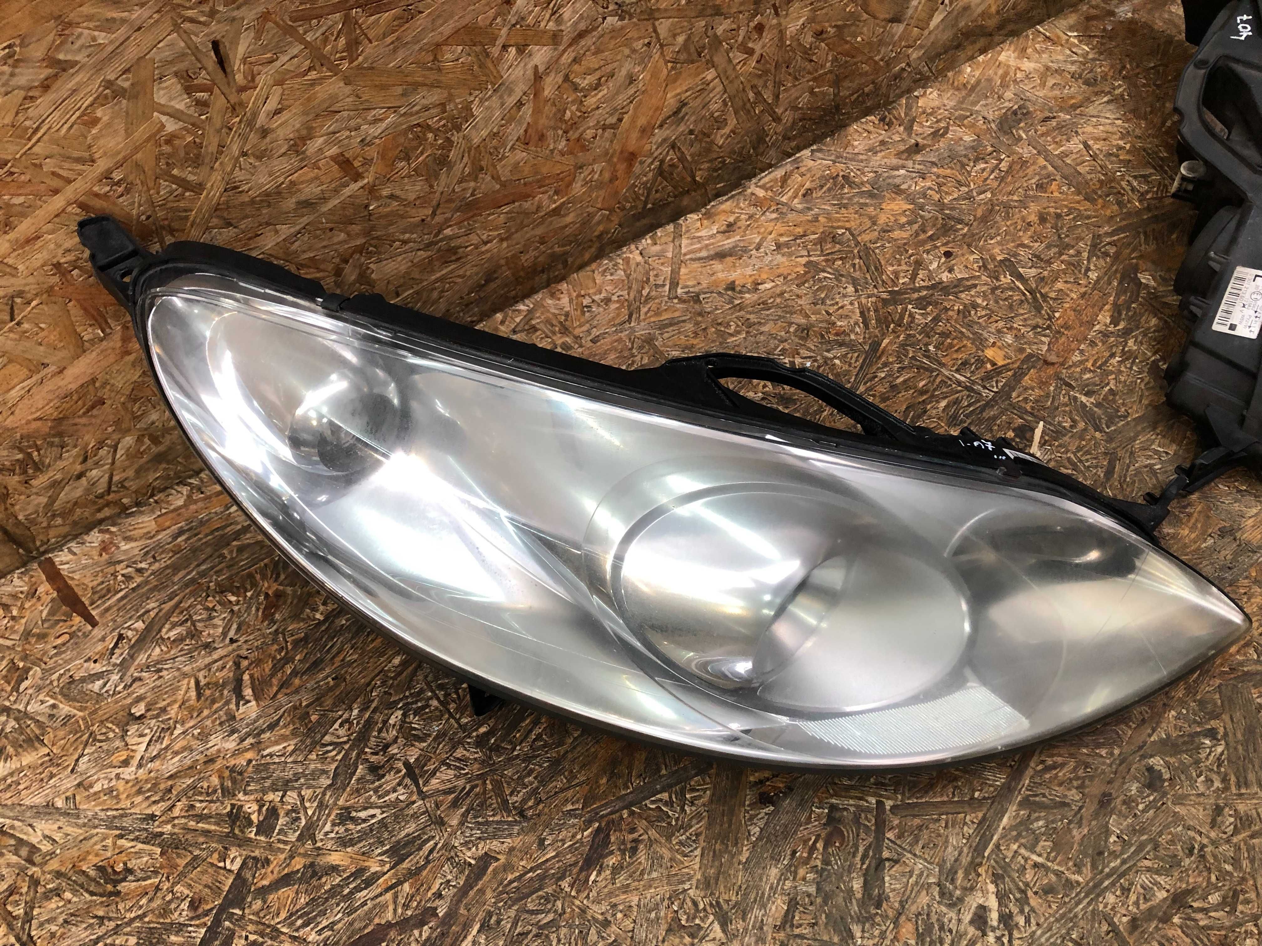 Lampa/reflektor przedni lewy prawy Peugeot 407