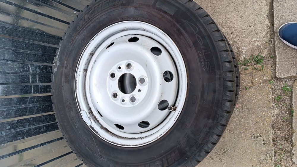 Koła , felgi z oponami 15 cali, fiat Ducato od 2007r