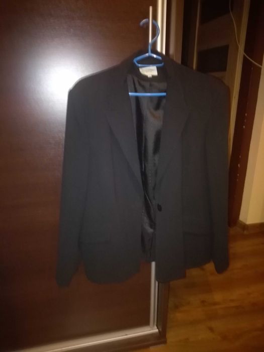 czarny żakiet rozmiar 18 super stan