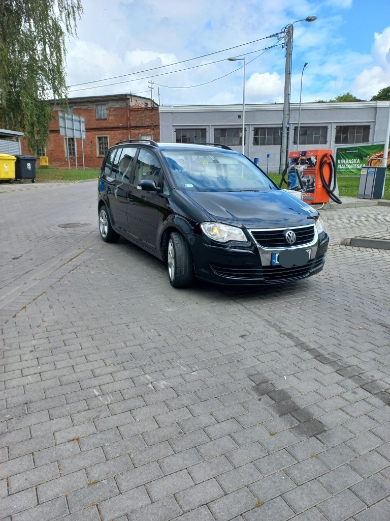 Sprzedam Tourana 1.9tdi Lift 7osobowego automat