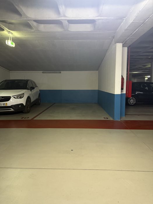 Vaga de garagem zona da Expo Norte