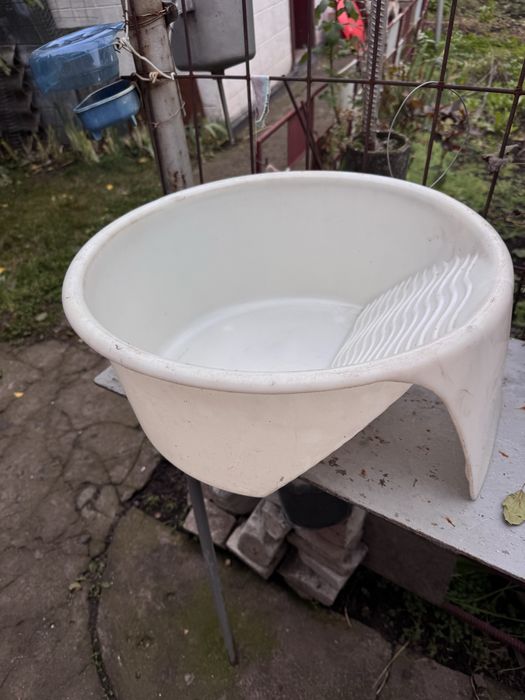 Миска пластмасова для прання руками