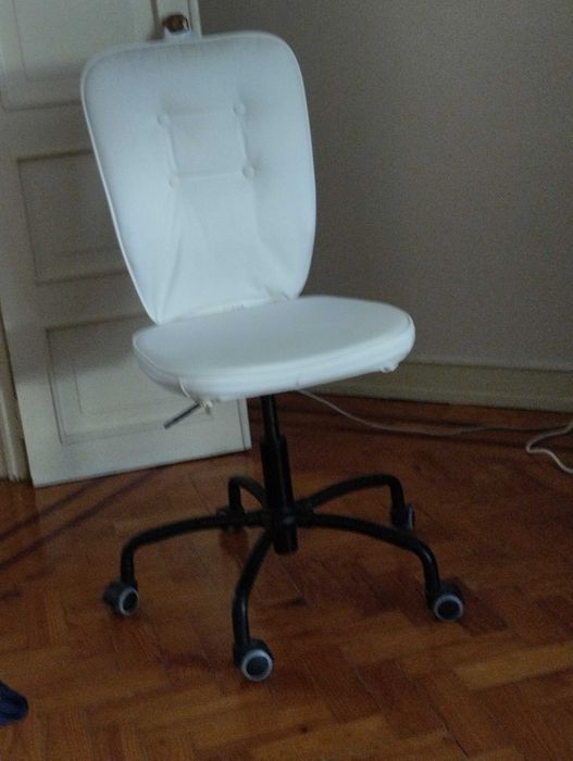 IKEA secretaria ALEX e cadeira