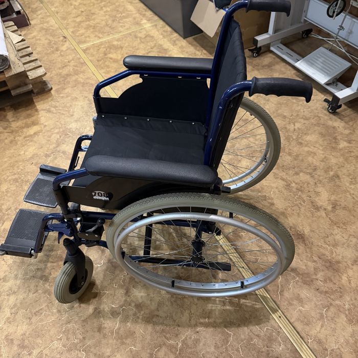 Кресло инвалидное