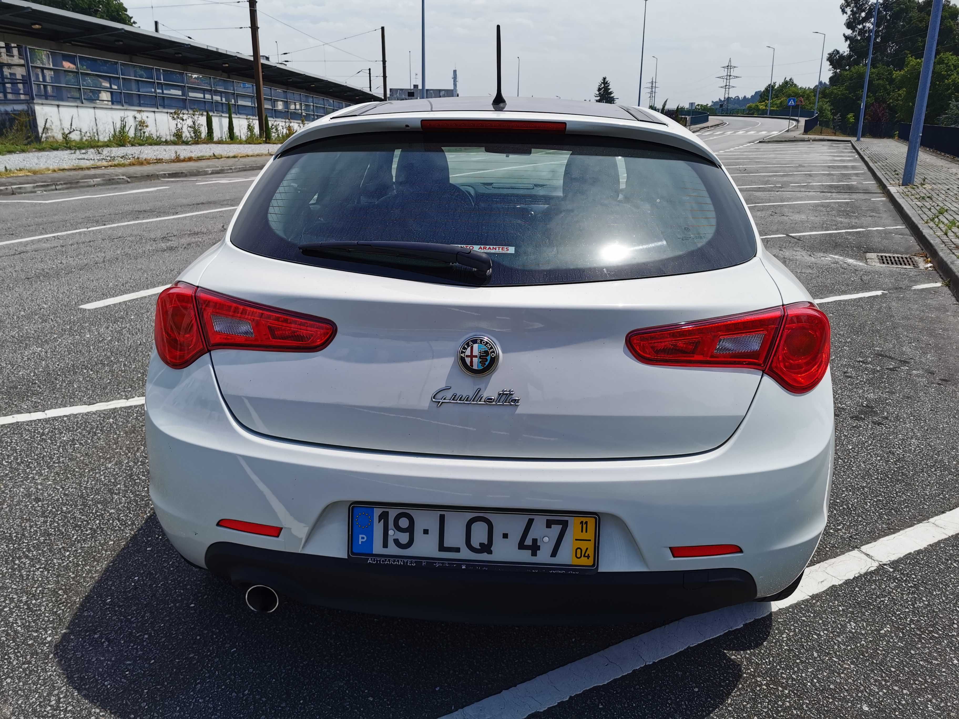 Alfa Romeo Giulietta 1.6 JTDM Distinctive com pack Sport