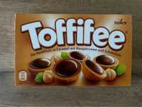 Конфеты Toffifee.