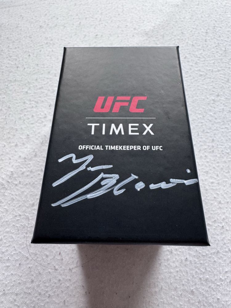 Zegarek Timex autograf mistrza UFC - Jan Blachowicz
