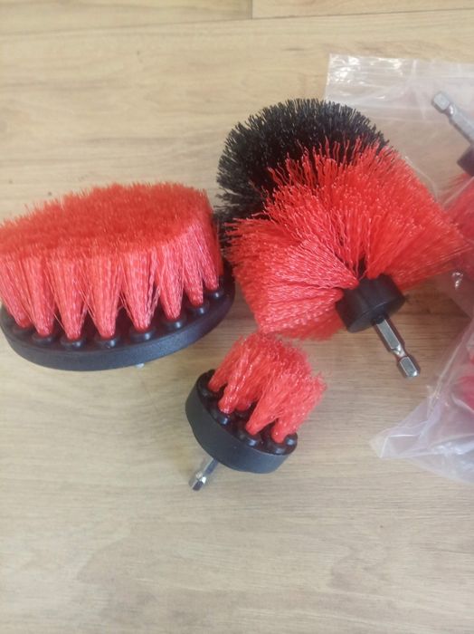 Набор из 3 щеток-насадок на шуруповерт дрель для чистки автомобиля