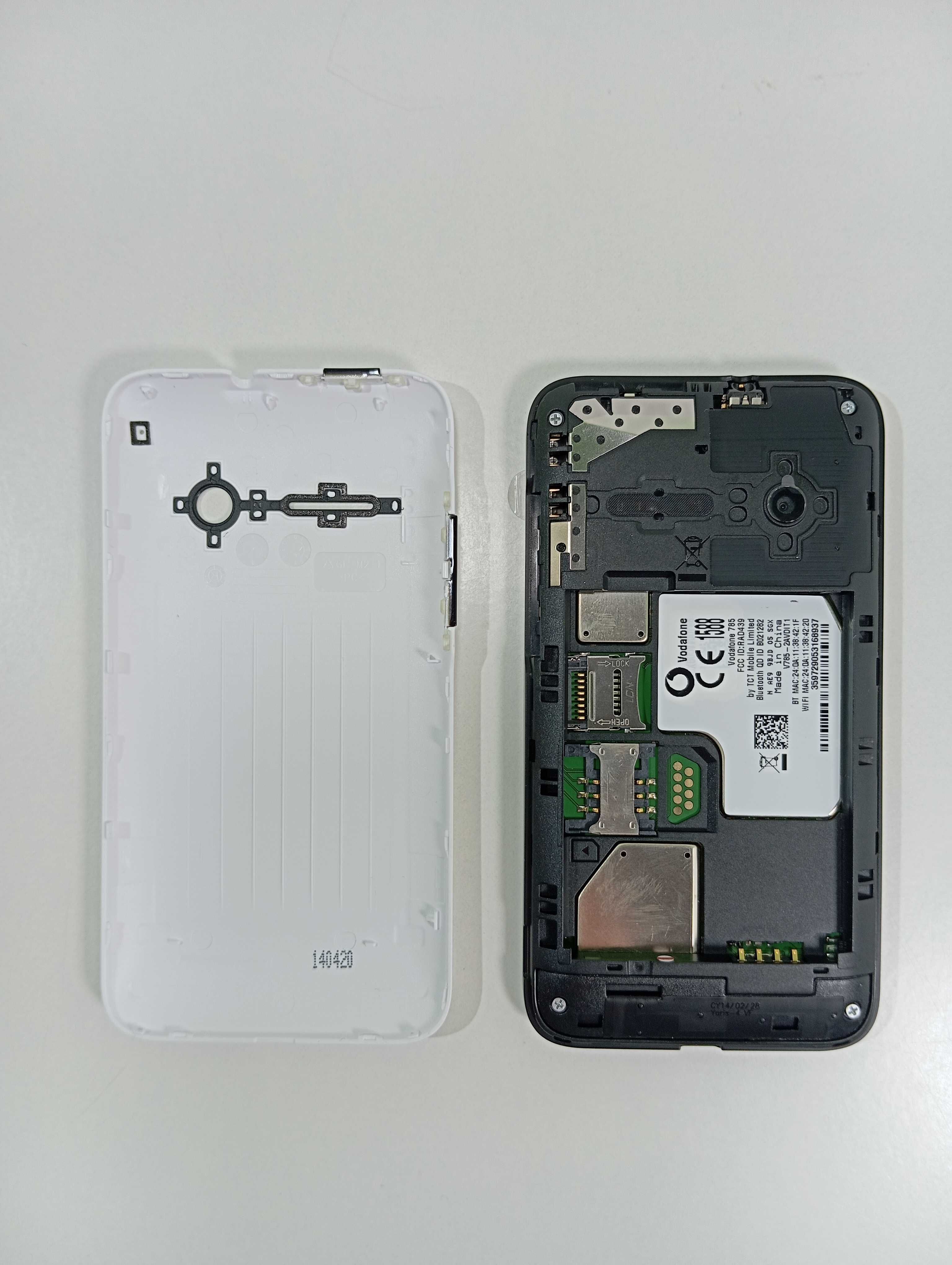 Smartfon Vodafone Smart 4 Mini 512MB/4GB z podstawowymi funkcjami EN