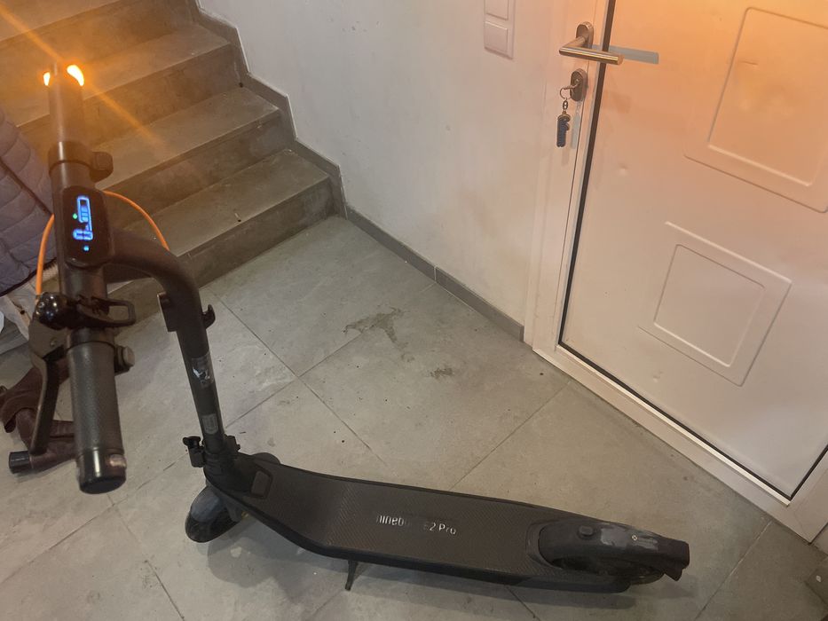 Ninebot E2 pro usada como nova