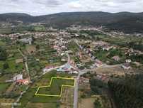 Terreno para construção com boas vistas numa localização sossegada jun
