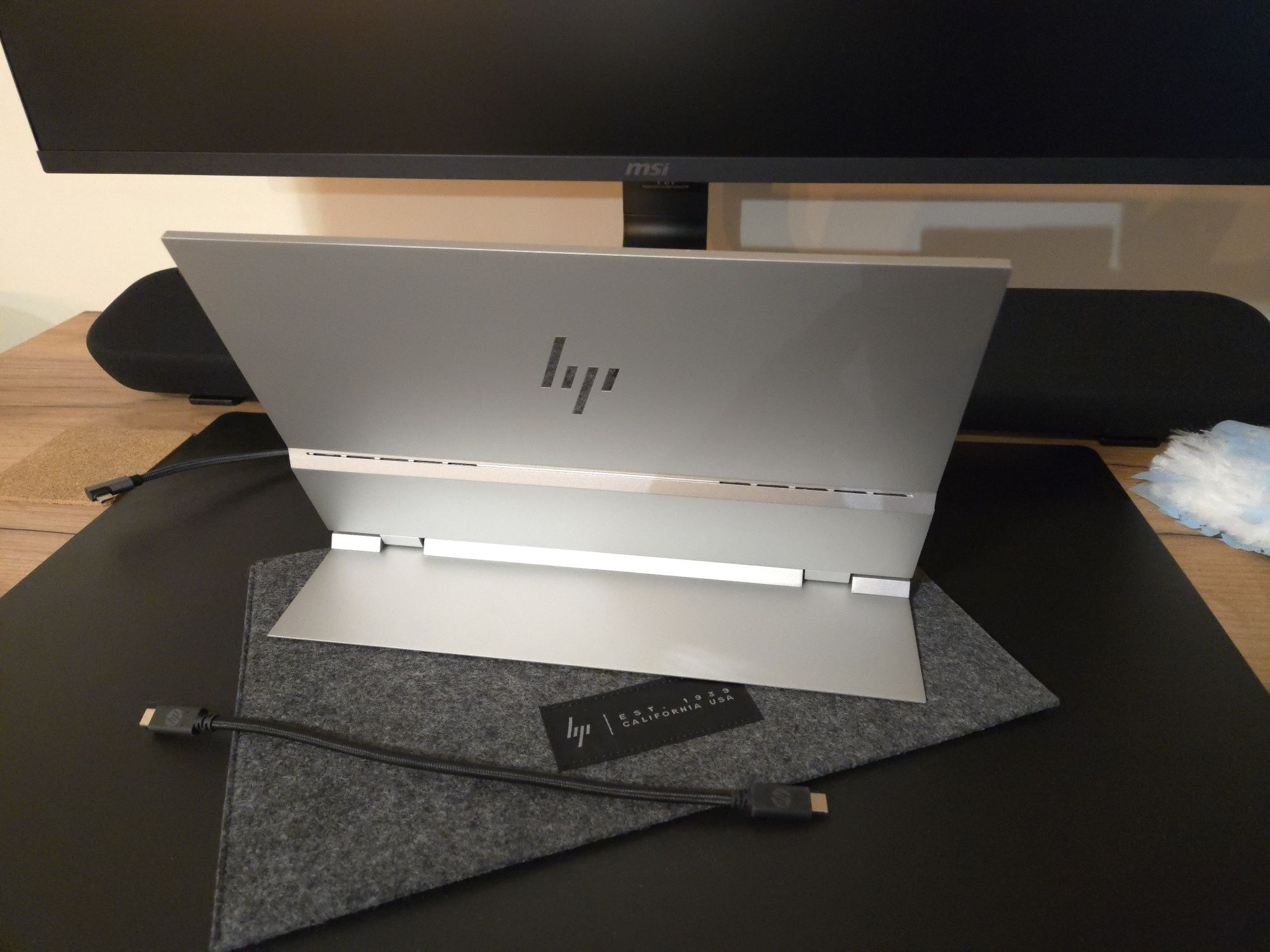 JAK NOWY HP E14 monitor przenośny 14" full HD do laptopa ekran dodatko