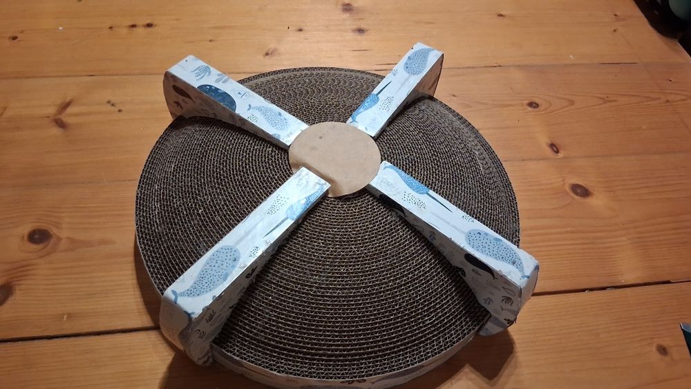 Drapak dla kota, legowisko do drapania, 2 w 1, okrągłe. 36x10