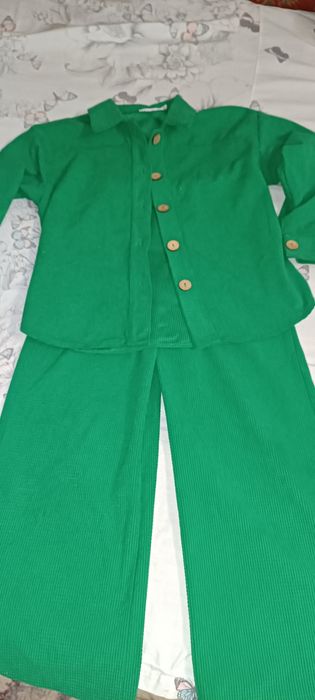 костюм на девочку осень весна