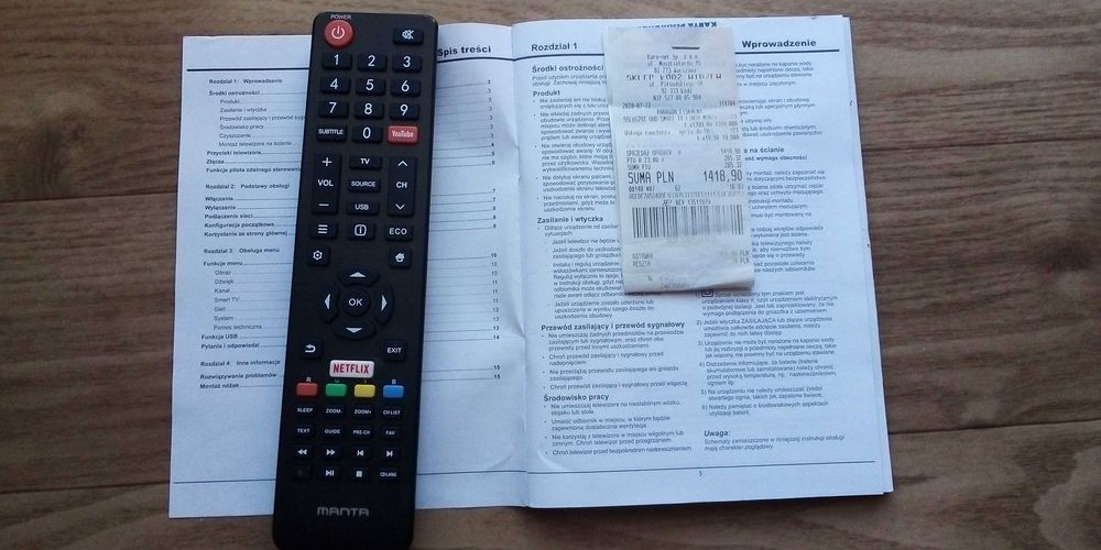 Telewizor Manta 55 cali 4k UHD smart tv dvb t2 bardzo dobry stan