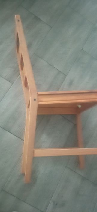 Krzesła 4 sztuki