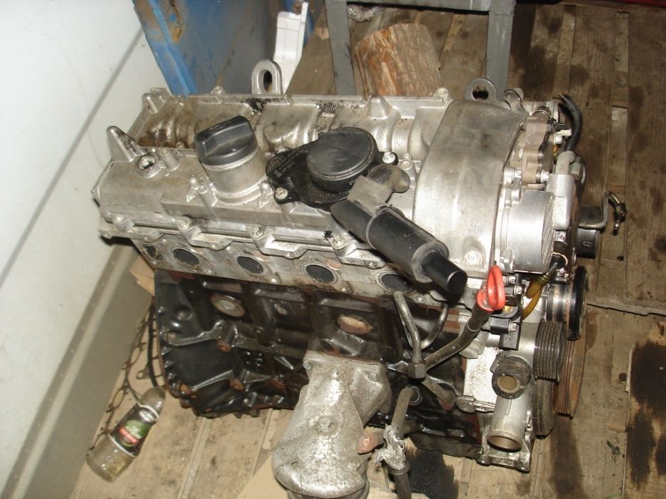 Двигатель мотор ДВС Mercedes 2.2CDI OM 611