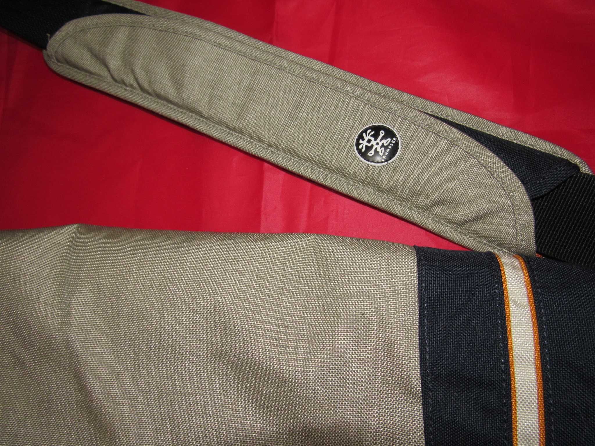 Сумка Crumpler Sticky Date