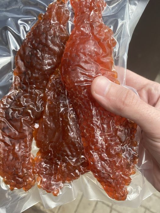 Вяленая икра кеты в ястыках - 1кг