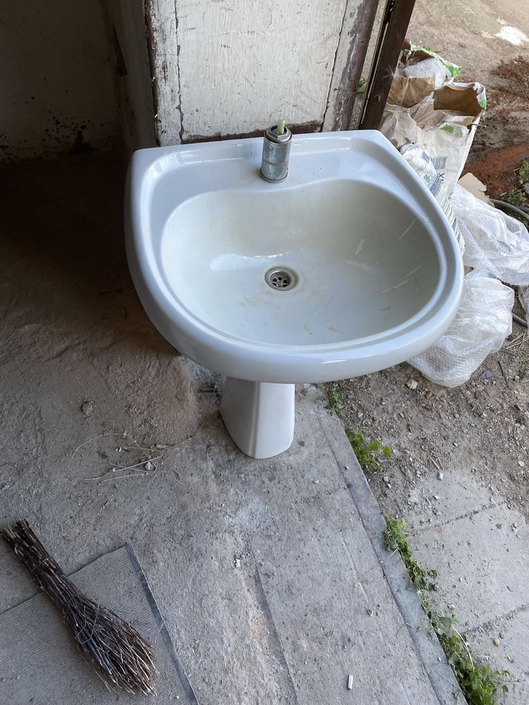 Продам рукомийник