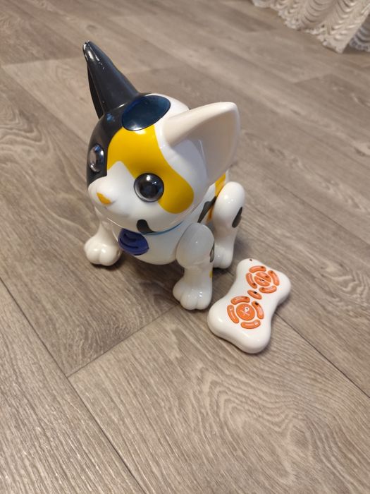 Іграшка - робот Котик