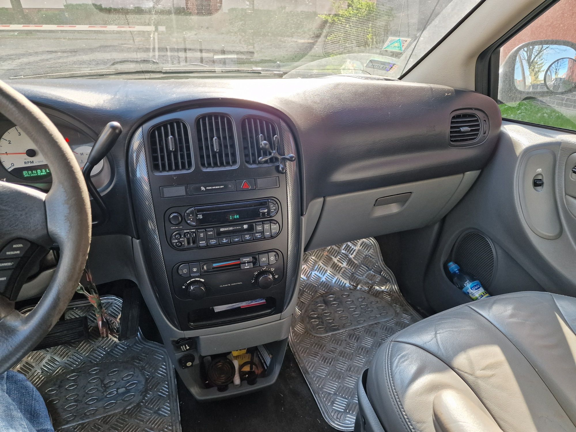 Dodge Caravan/Voyager 3,3 LPG 2006 do poprawek