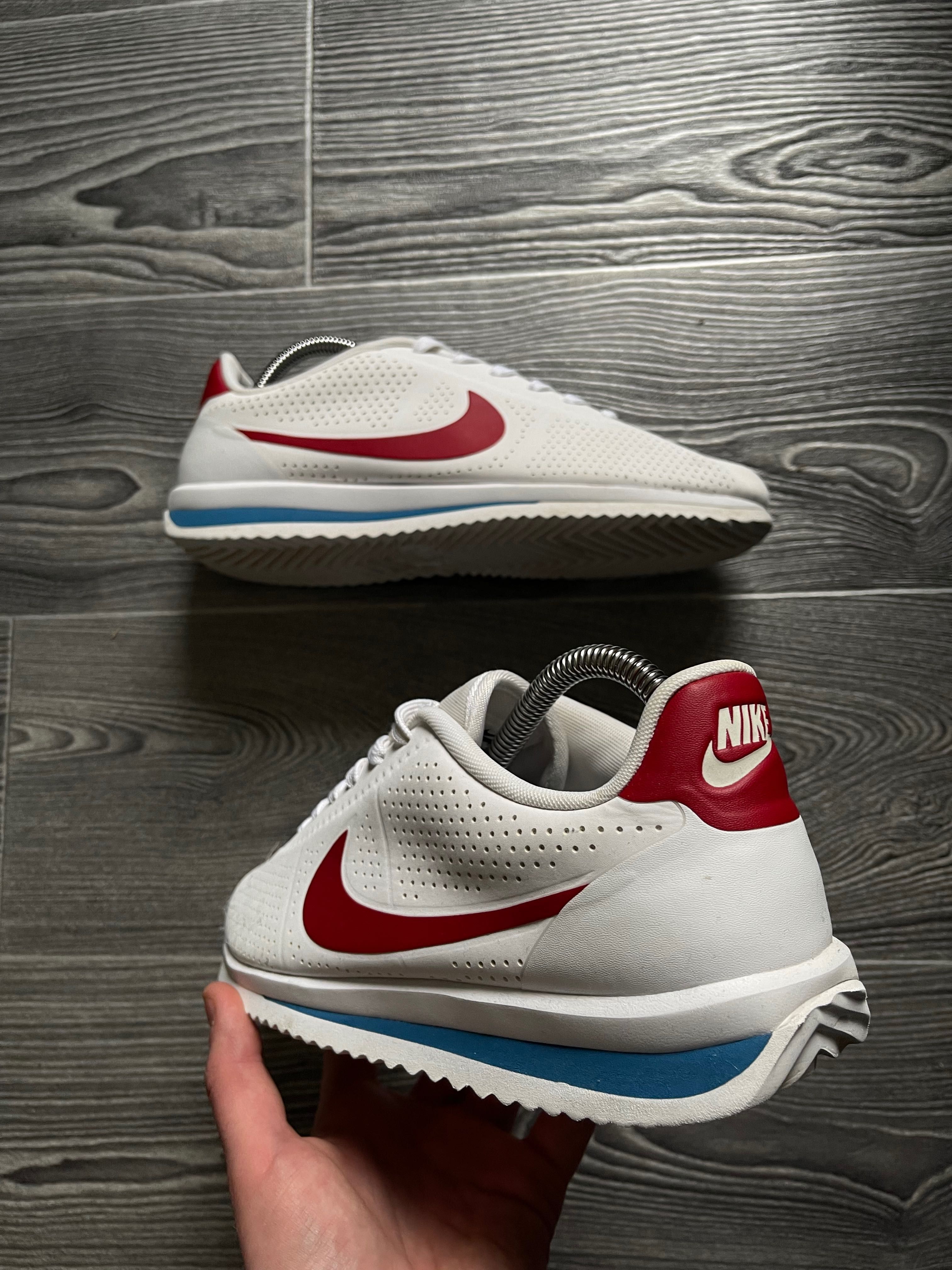 Кроссовки Nike Cortez размер 40 стелька 25 см