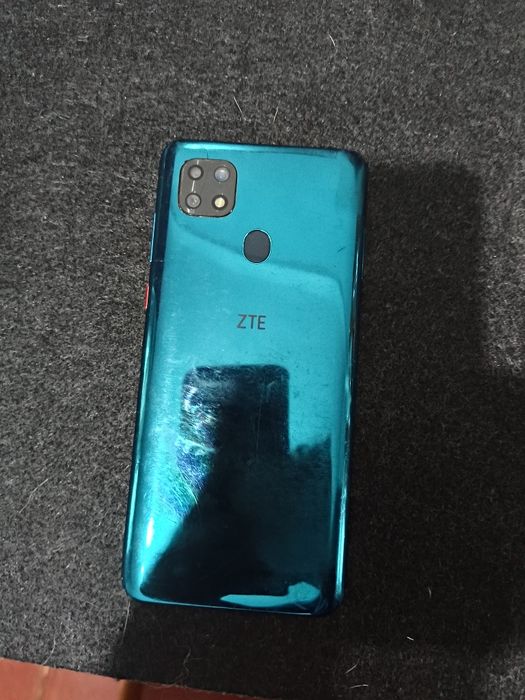 Продам ZTE Blade 20 Smart