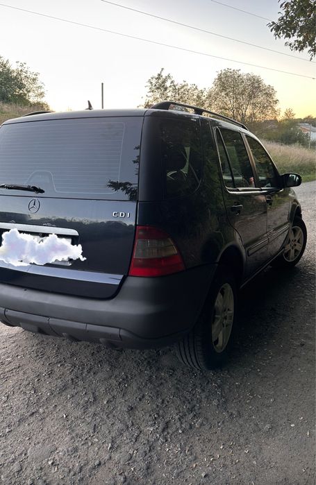 Mersedes Benz-M-Class. 2003