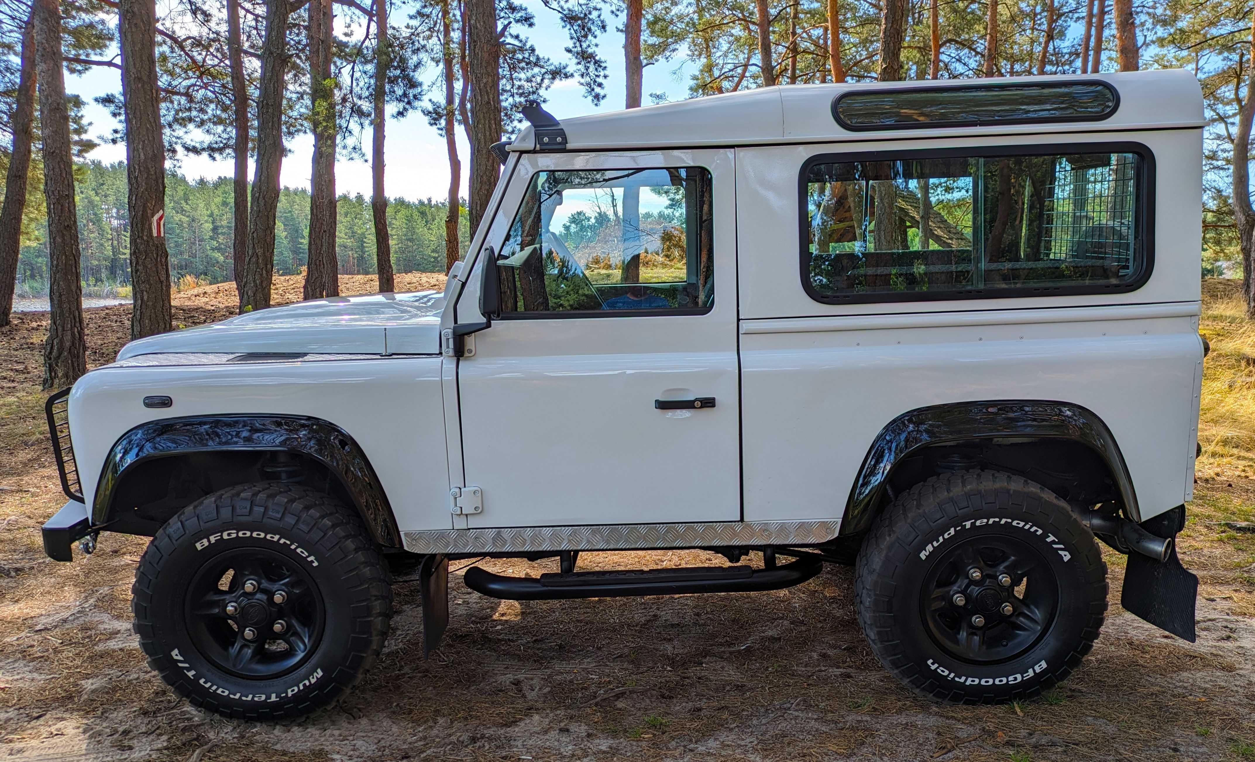 Land Rover defender 90 2.4 td4 2012r. Idealny  36000km