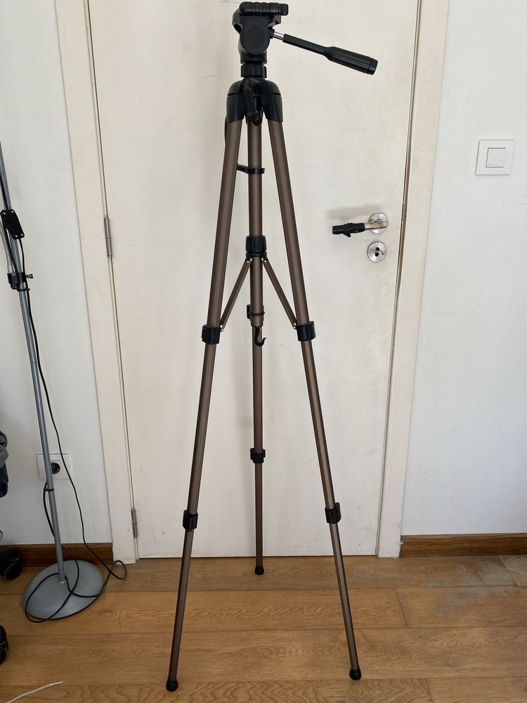 Tripé Hama Star 63 para camâra fotográfica