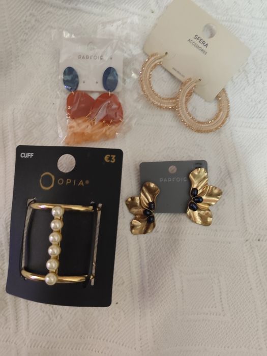 Conjunto de bijuteria