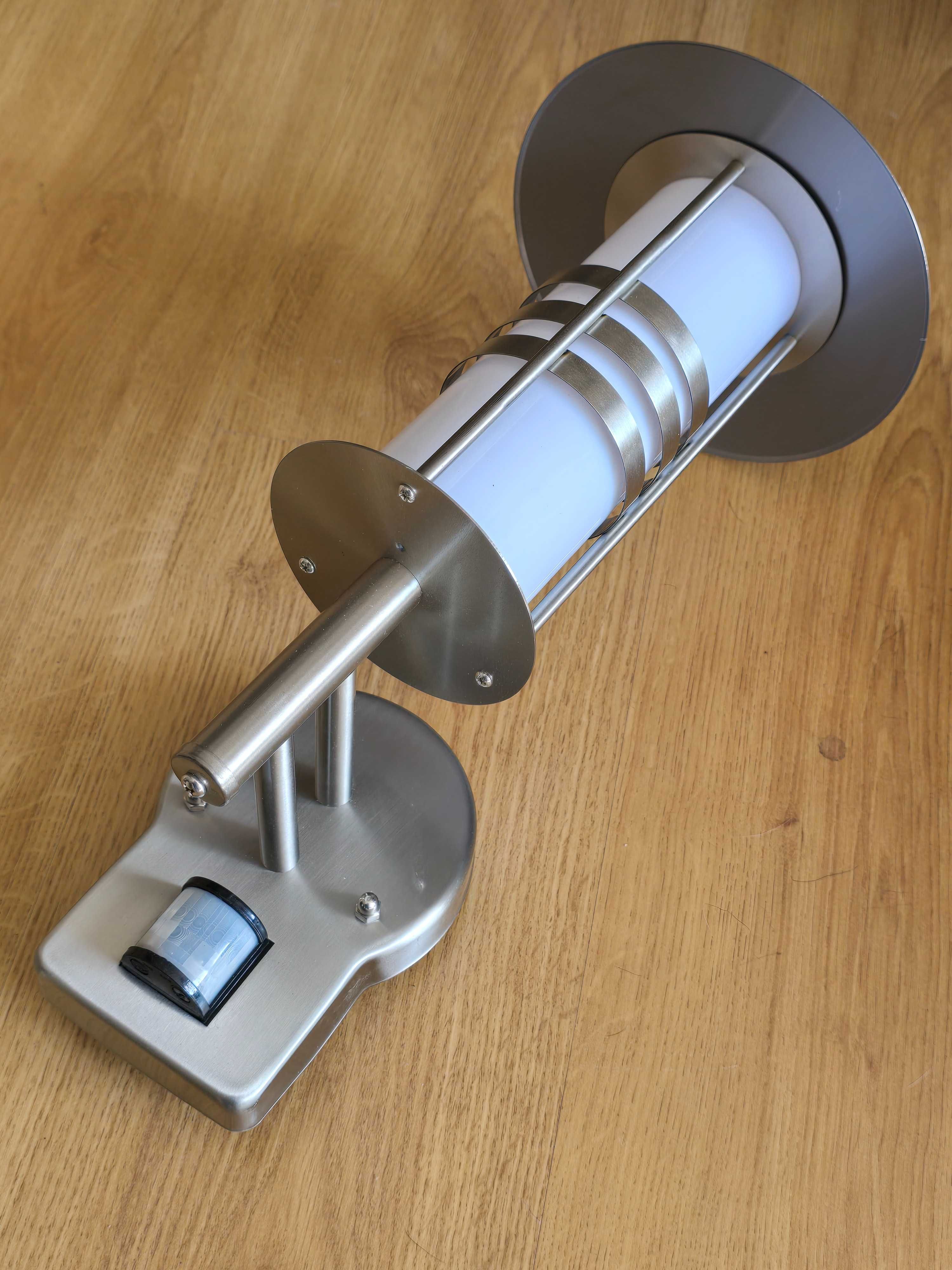 Lampy elewacyjne z czujnikiem ruchu nowe VidaXL 230V-50Hz, E-E27