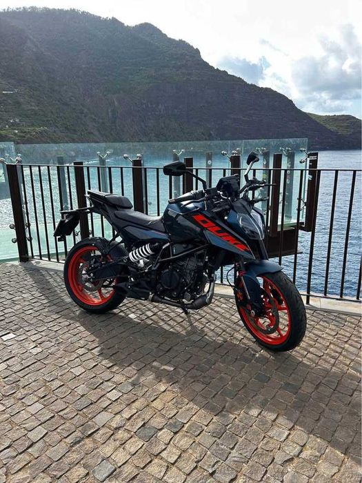 Ktm Duke 125cc de 2025