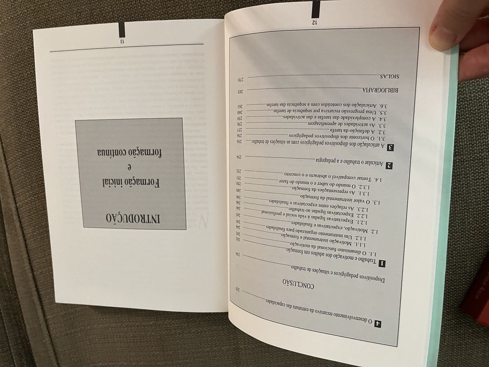 Livros . Formação pedagógica de formadores.