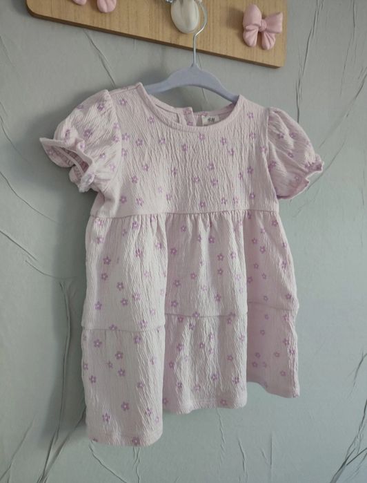 Sukienka H&M w kwiatuszki r.74