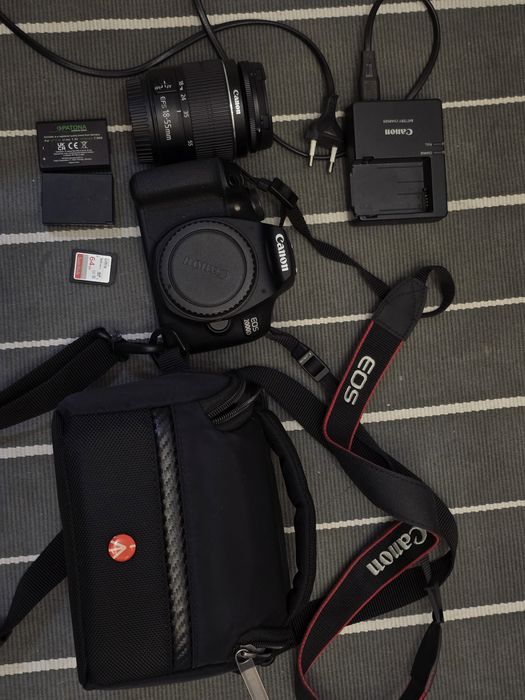 Canon EOS 2000D EFS18-55mm