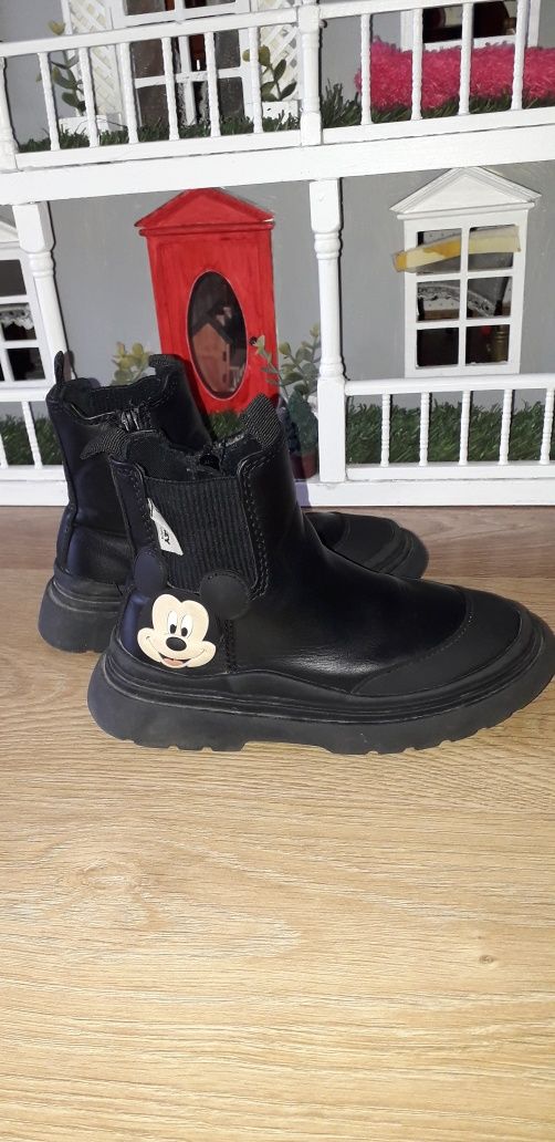 Bota Preta Menina Zara Mickey