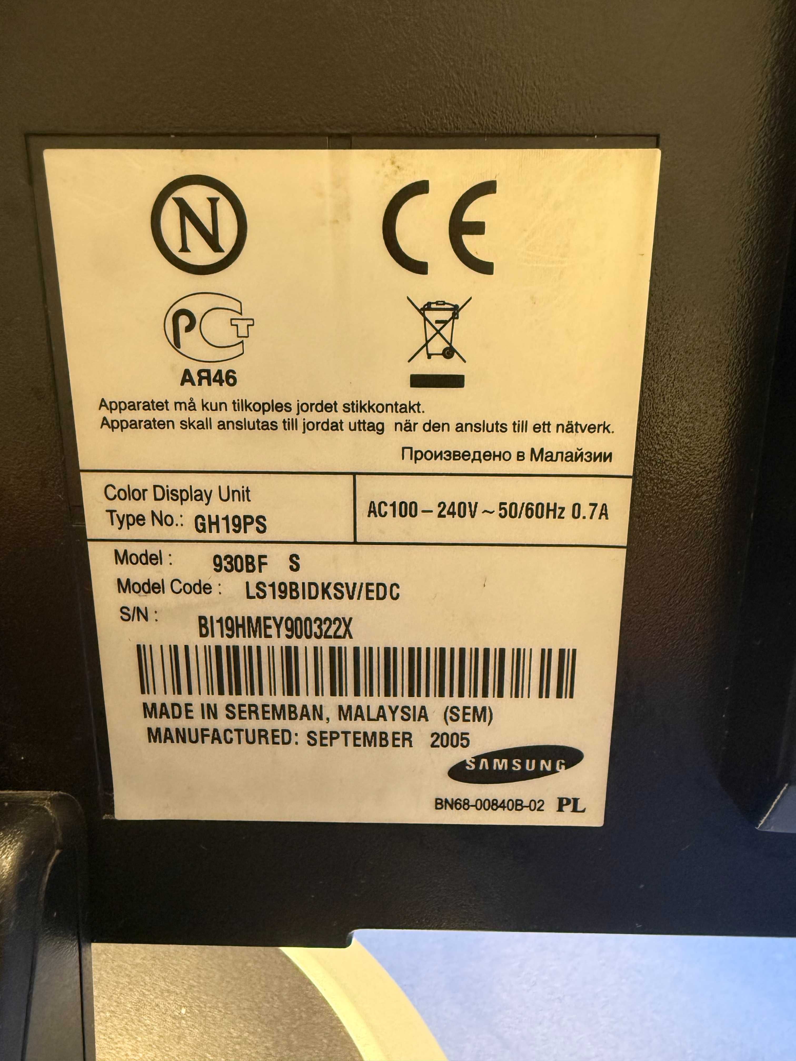 Monitor SAMSUNG SyncMaster 930BF
