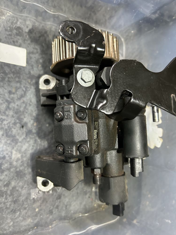 Bomba injetora renault 1.5 dci