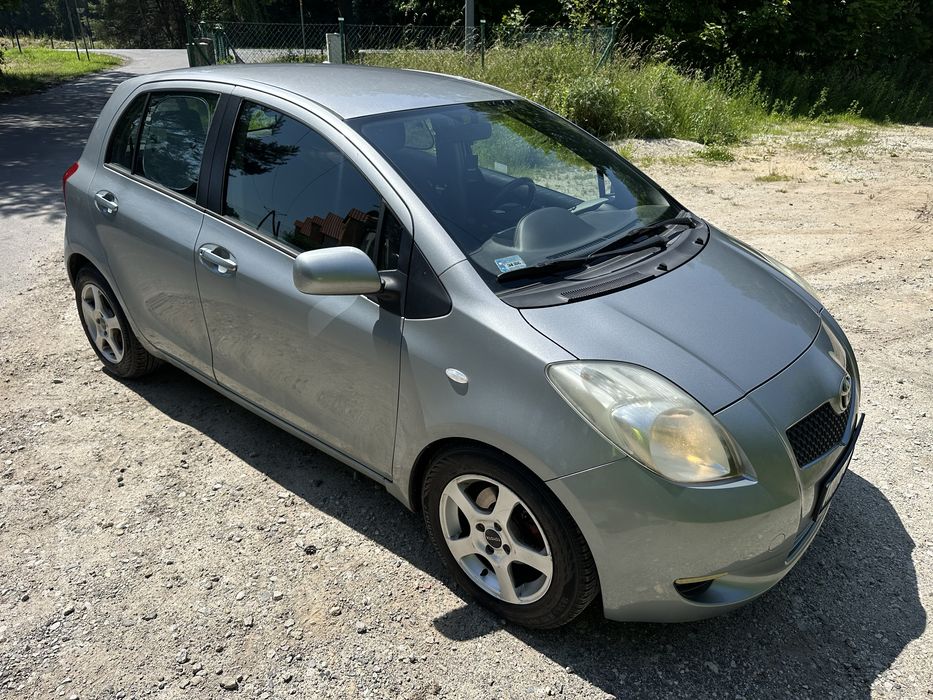 Toyota Yaris 1.3 Salon Polska
