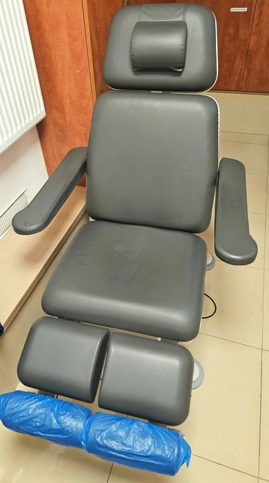 Fotel kosmetyczny podologiczny