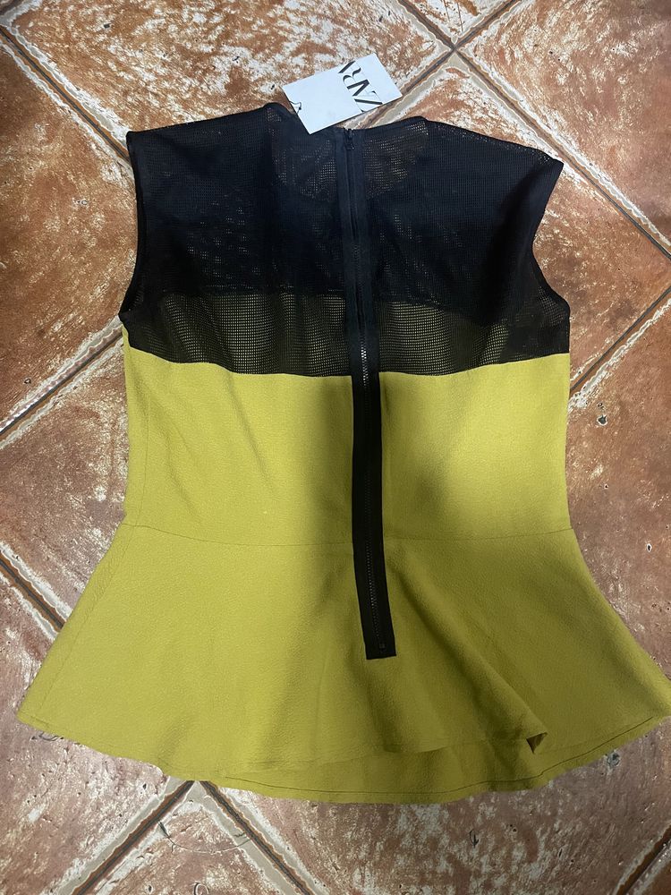 Blusa senhora tamanho M da Zara