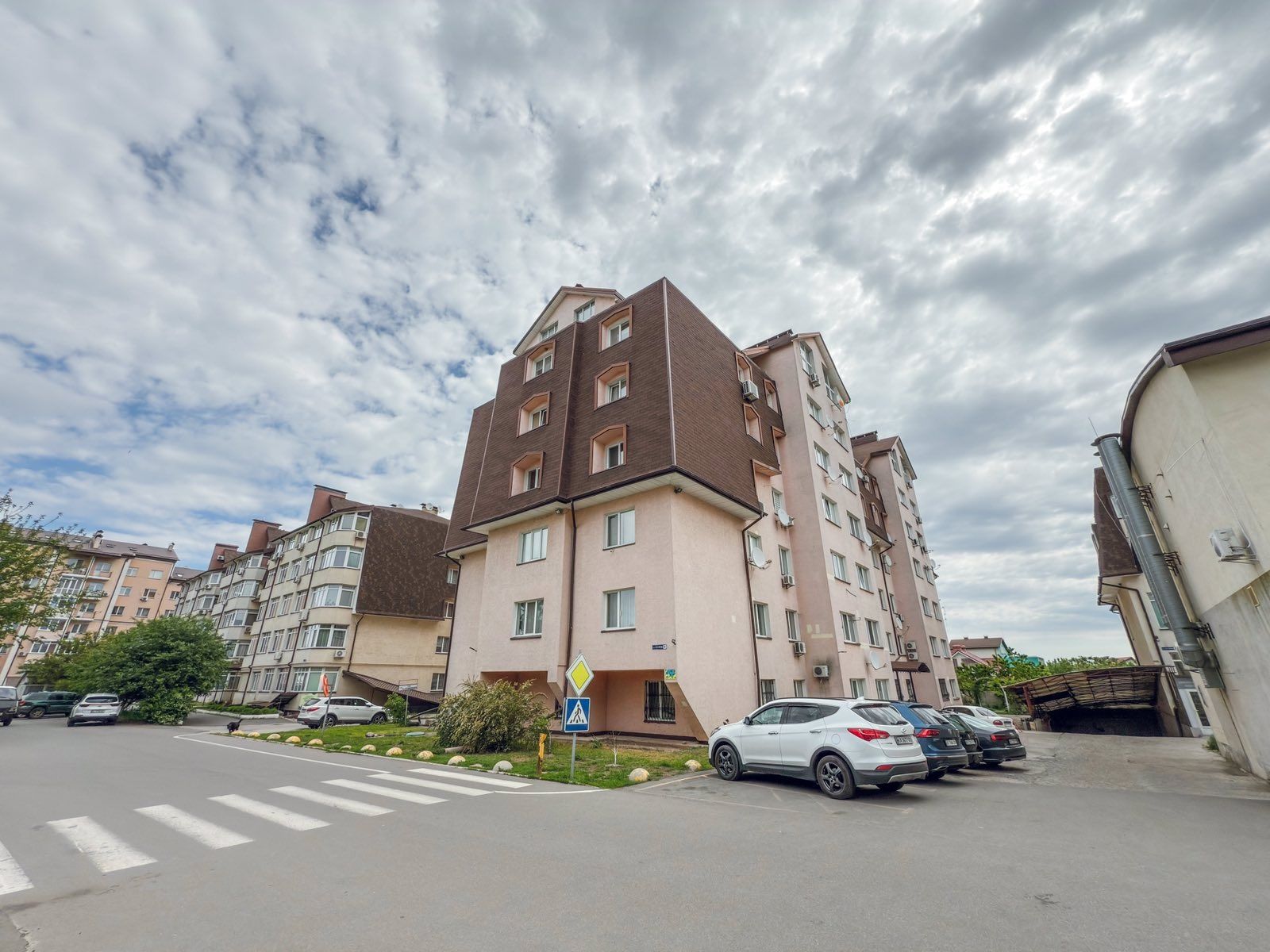 Продам 2к кв, 75м2,  с. Чубинське вул. Яблунева