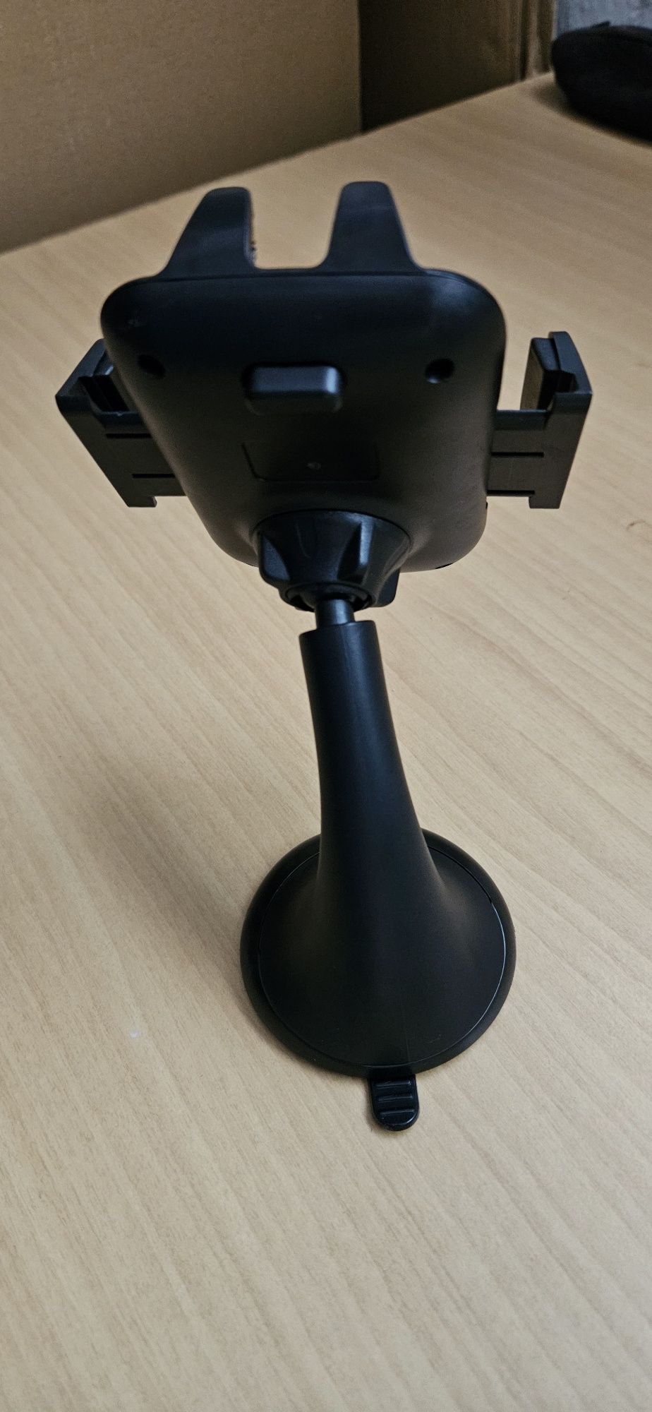 Suporte auto para telemóvel
