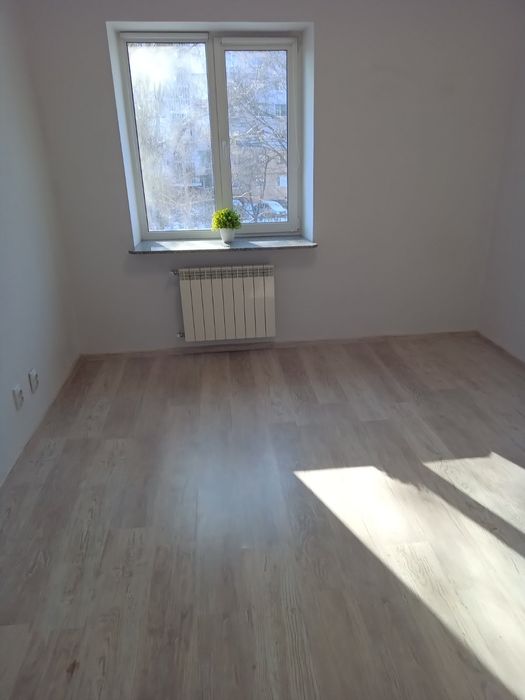 Здам офіс  біля центру 2200грн на Покровському