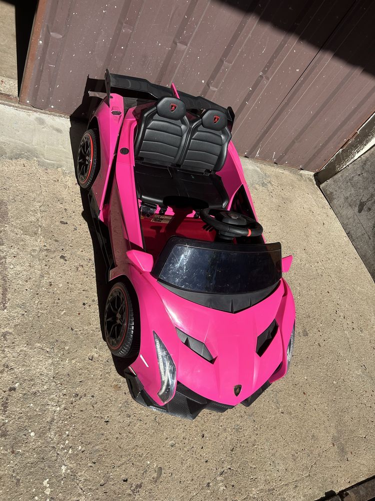Elektryczne auto dla dzieci Lamborghini różowe + pilot i ładowarka