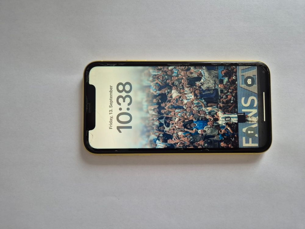 Iphone 11 yellow 128gb