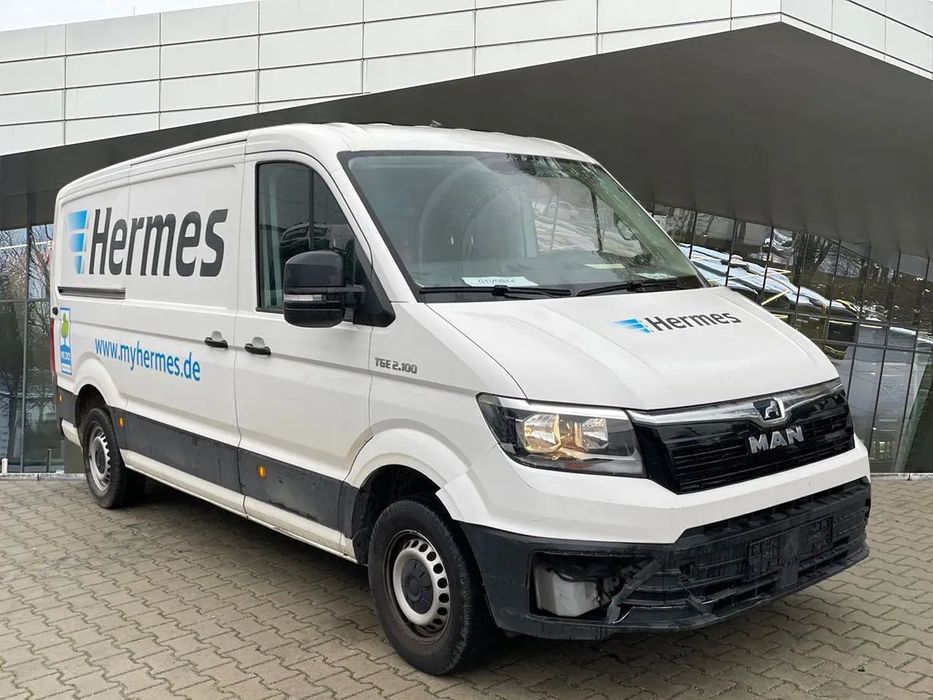 MAN TGE 2.100  Drzwi 270 stopni, zabudowa, L3H2