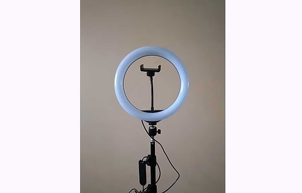 Лампа лед кільцева 30 см, і штатив 210 см. тримач для телефону, шарнир